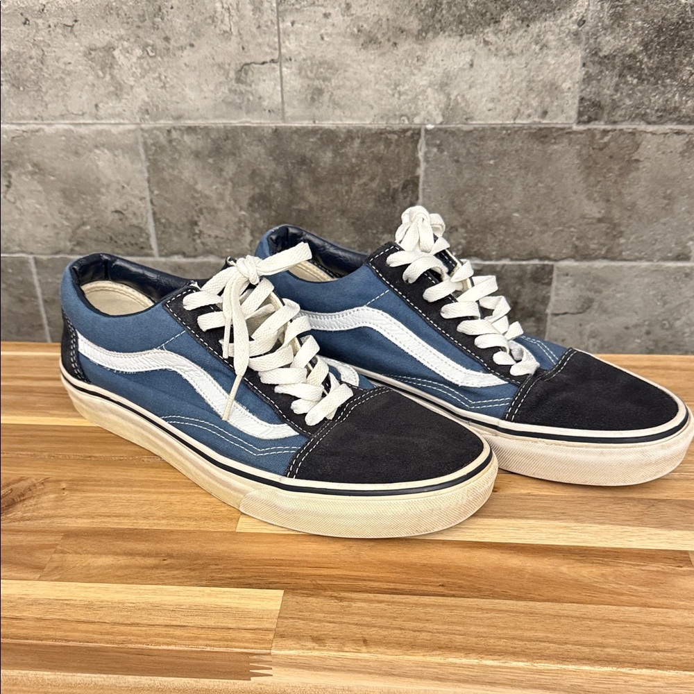 Vans Men's Blue Casual Sneakers Size 9.0
